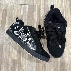 DC Black Graphic Sneakers (Court Graffik SE Model)